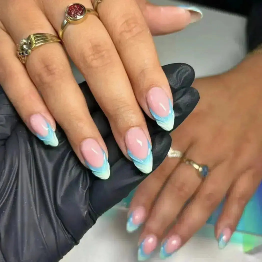 Summer Sky - UGGP-A0196 Urban Graffiti Gel Polish 15ml   Naio Nails