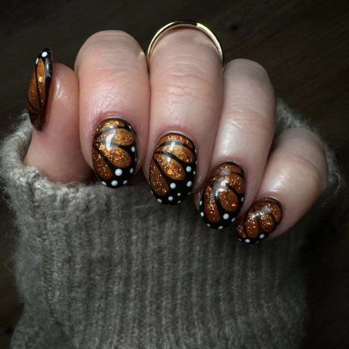 Steam Punk - UGGP-CE005 Urban Graffiti Gel Polish 15ml   Naio Nails