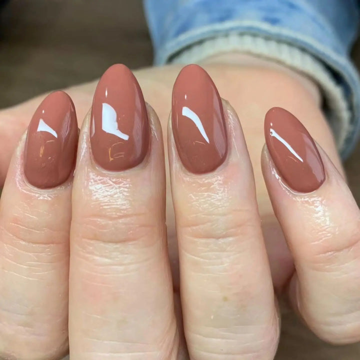 Chocolate Ganache - UGGP-A0723 Urban Graffiti Gel Polish 15ml   Naio Nails