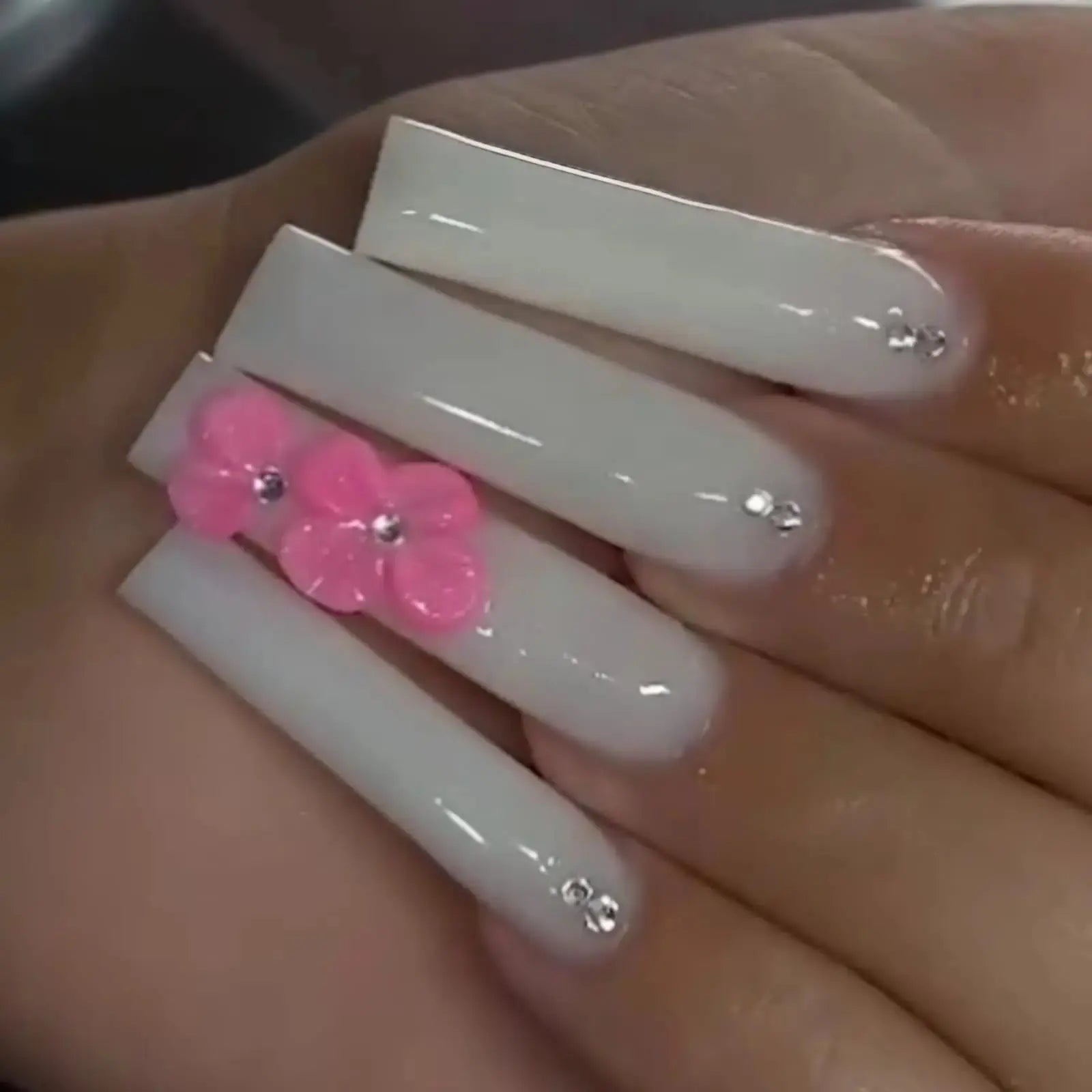 Mega White Acrylic Powder 12g - 195g   Naio Nails