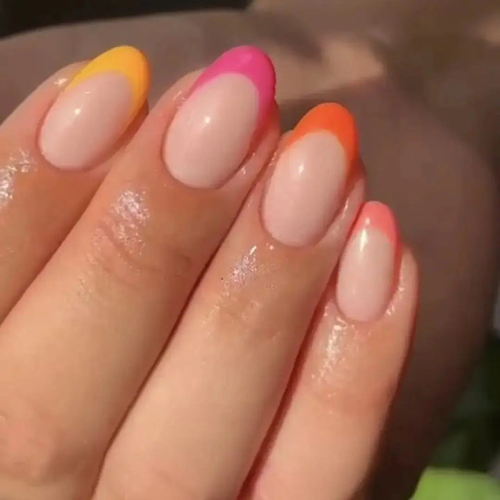 Tangerine Twist - UGGP-A0661 Urban Graffiti Gel Polish 15ml   Naio Nails