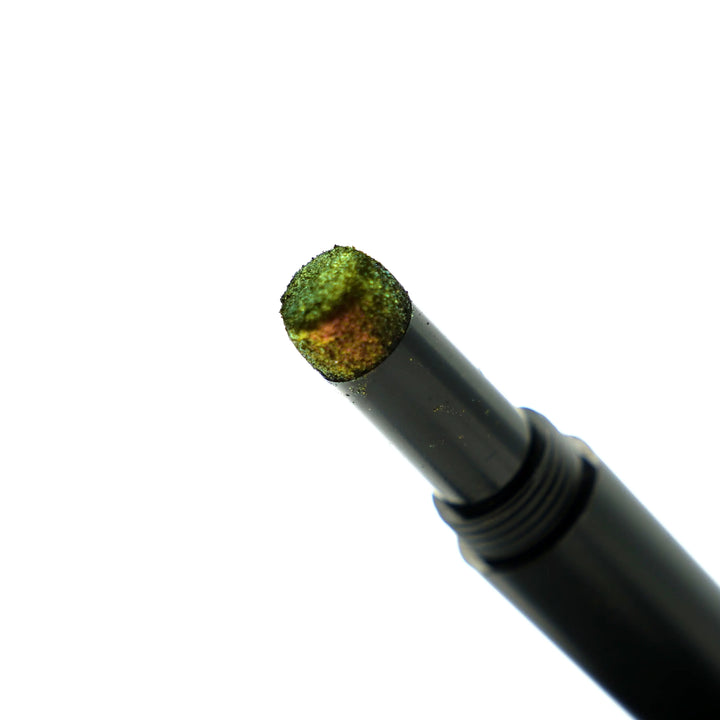 Urban Graffiti Chameleon Chrome Pen - B801   Naio Nails